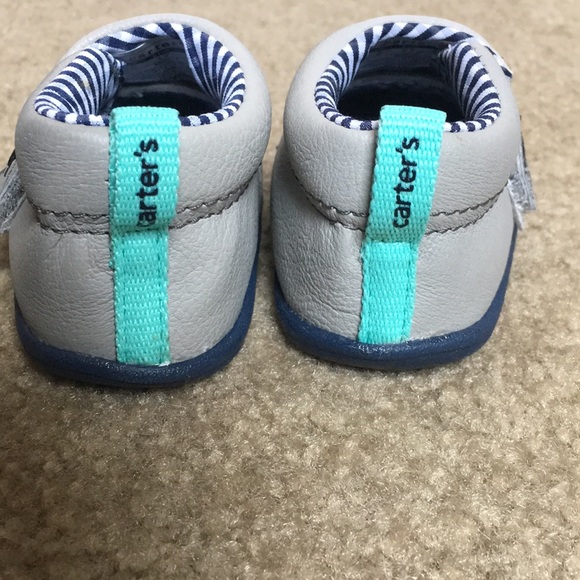 Carter’s Baby Shoes. Stage 1. Size 2. 6-9months - Picture 2 of 8